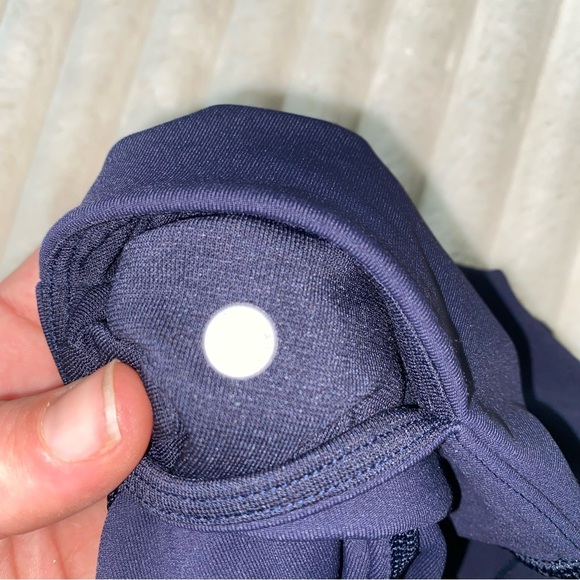 Lululemon Lean In Crop (17") Full-On Luxtreme Leggings Navy Blue Women's Size 6 - Picture 7 of 10